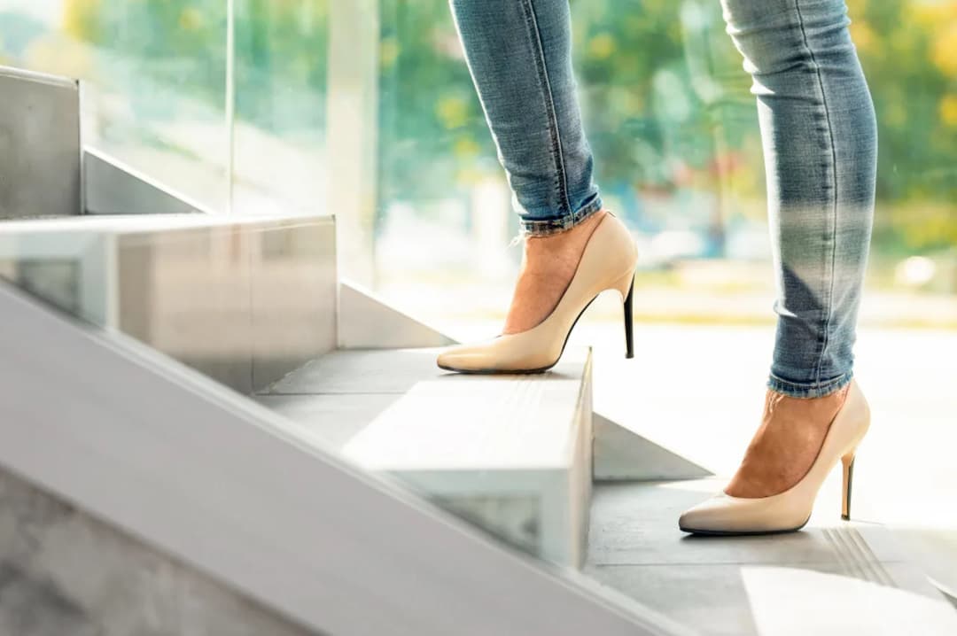 Czy można skrócić wysokość obcasa? Oto co musisz wiedzieć, aby uniknąć bólu