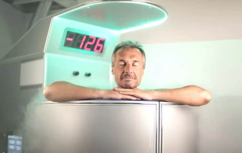 Kriosauna jak się ubrać, aby uniknąć odmrożeń i czuć się komfortowo