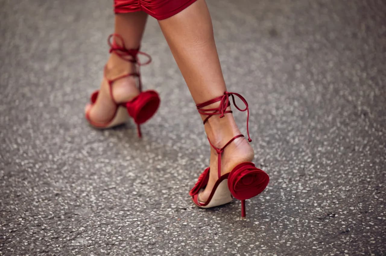 Jak mierzyć wysokość obcasa, aby uniknąć niewygodnych butów